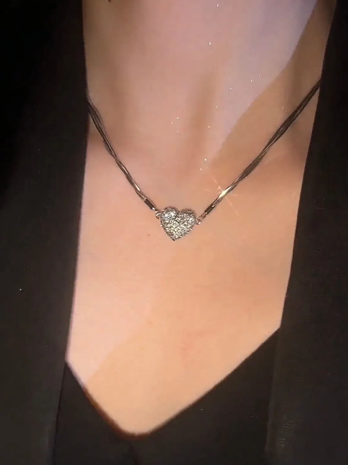 Exquisite Rhinestone Magnet Broken Heart Necklace